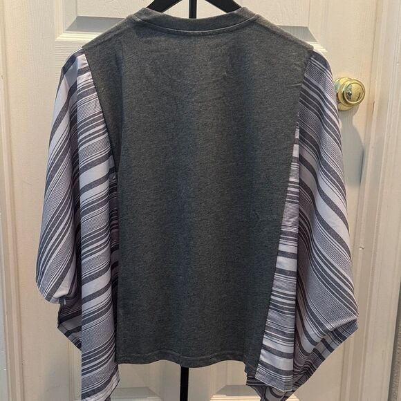 AC DC  Charcoal Striped Kimono Sleeve Top and Graphic Tee OS - Picture 7 of 7